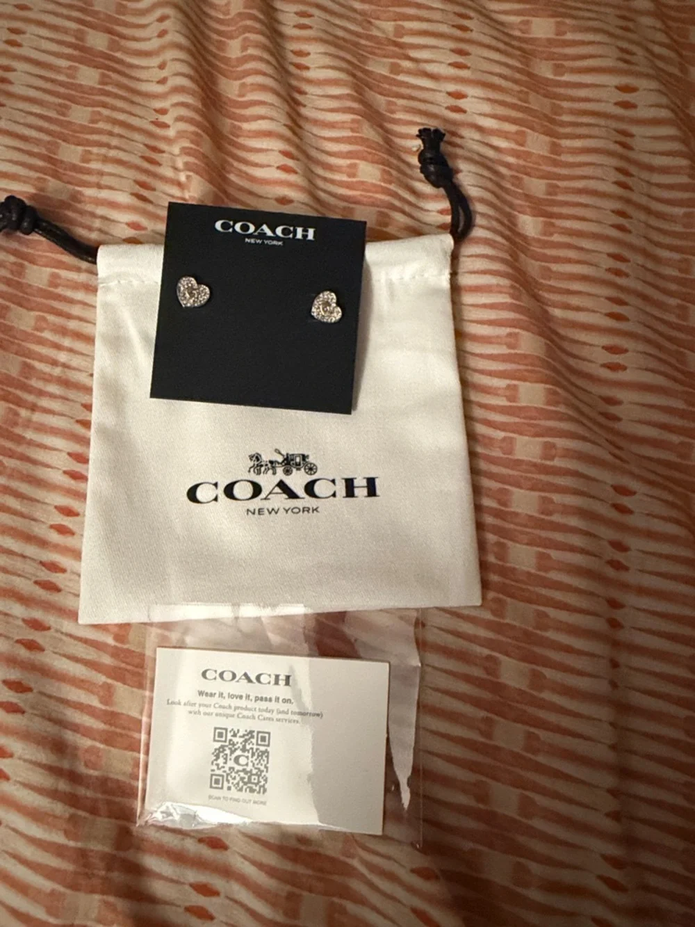 Coach Heart Pavé Stud Earrings with Gold 'C' Accent - Picture 3 of 4